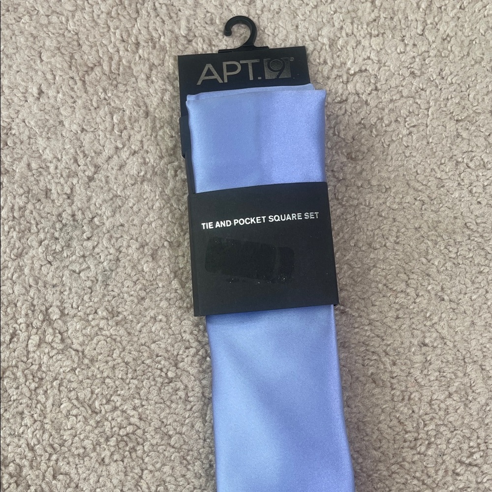 NWT Apt. 9 Sky Blue/Lavender Tie and Pocket Square Set - Picture 2 of 6